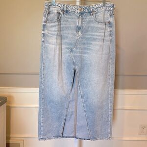 American Eagle Dreamy Drape Maxi Skirt Women's 12 Jean Denim Light Wash